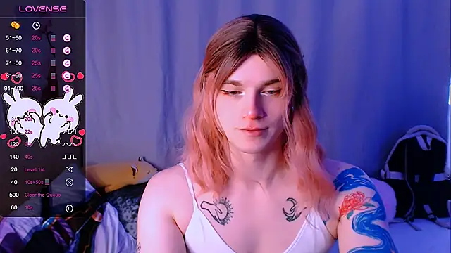 Snapshot of Alice_Hells chatting on November 2025 07:53:01 AM Alice Hells online show from November 2025 07:53:01 AM