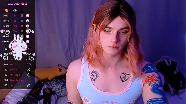 Snapshot of Alice_Hells chatting on October 2025 07:40:01 AM Alice Hells online show from October 2025 07:40:01 AM