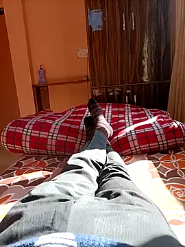 RRahullove69 online show from November 2025 08:14:01 AM