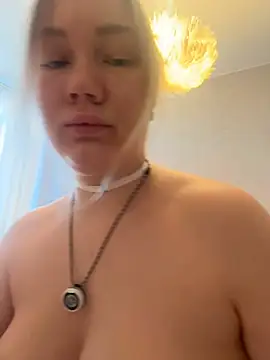 LianaCruz   online show from January 2026 06:28:02 AM