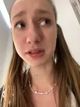 Lia  Love online show from March 2025 03:13:02 PM
