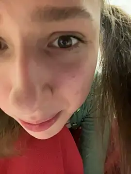 Lia  Love online show from March 2025 03:14:02 PM