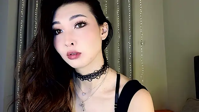 honey yani online show from February 2026 11:01:02 PM