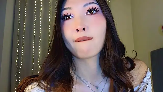 honey yani online show from March 2026 10:04:02 PM