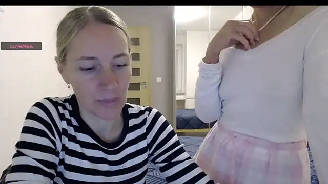 Pepper mur online show from October 2025 05:54:01 PM
