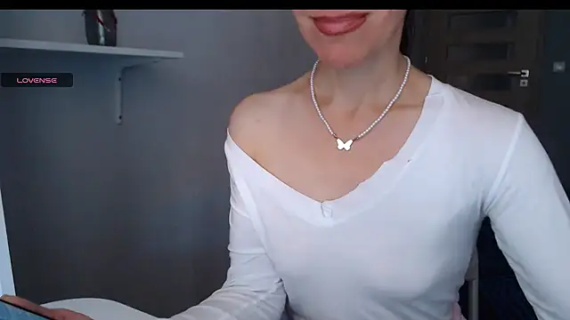 Pepper mur online show from October 2025 05:31:02 AM