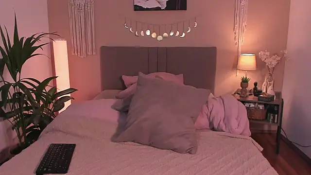 Snapshot of dearmoa chatting on October 2025 03:11:01 PM dearmoa online show from October 2025 03:11:01 PM