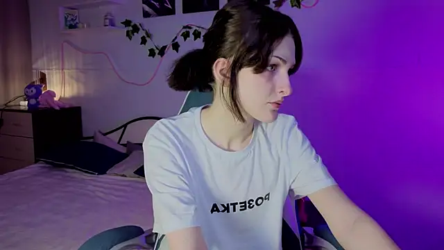 Sweet Paradox online show from September 2025 03:08:02 PM
