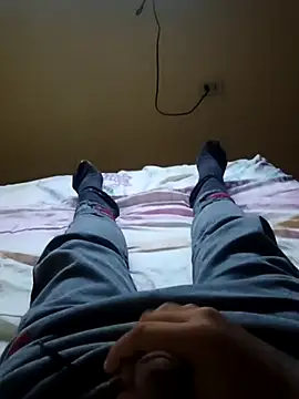 Carlos-e-mp online show from September 2025 02:17:01 AM