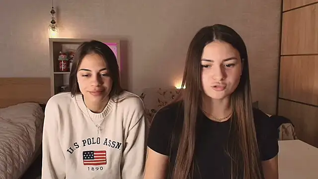 Snapshot of ShySonya chatting on October 2025 11:31:02 AM ShySonya online show from October 2025 11:31:02 AM