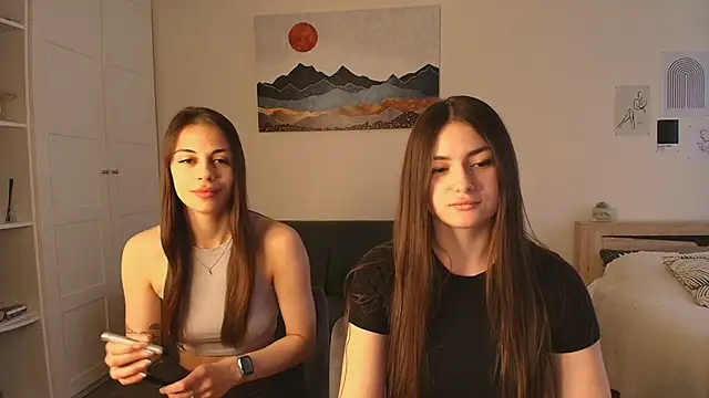 Snapshot of ShySonya chatting on April 2026 07:24:01 AM ShySonya online show from April 2026 07:24:01 AM