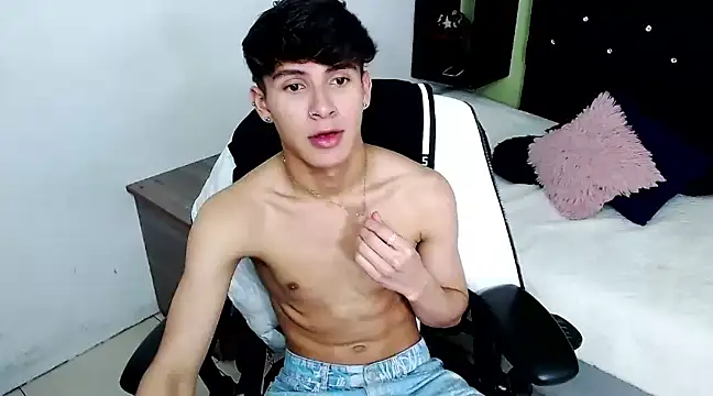 Snapshot of will_star_x chatting on January 2025 06:46:02 AM will star x online show from January 2025 06:46:02 AM