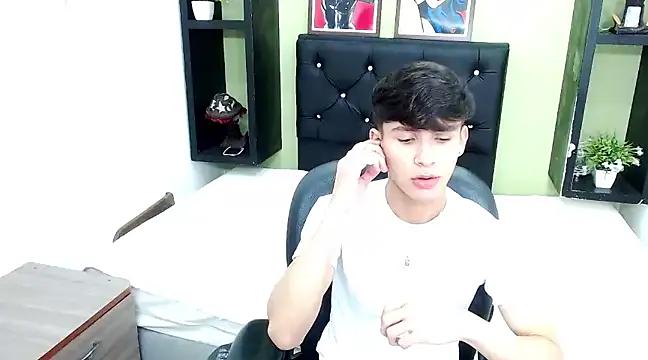 Snapshot of will_star_x chatting on January 2025 03:41:01 AM will star x online show from January 2025 03:41:01 AM