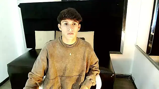 Snapshot of will_star_x chatting on September 2025 02:23:01 PM will star x online show from September 2025 02:23:01 PM