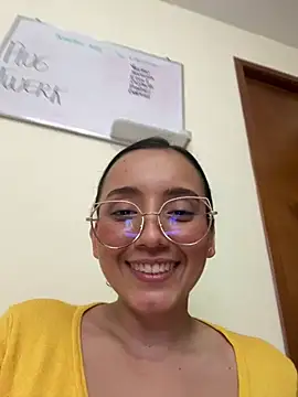 Snapshot of Kay_LustyWife chatting on February 2025 01:26:01 AM Kay LustyWife online show from February 2025 01:26:01 AM