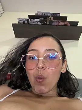 Snapshot of Kay_LustyWife chatting on February 2025 11:12:01 PM Kay LustyWife online show from February 2025 11:12:01 PM