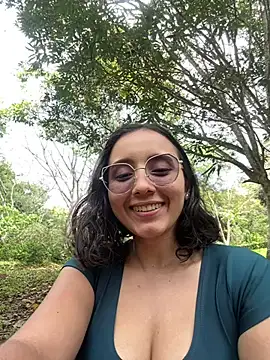 Snapshot of Kay_LustyWife chatting on February 2025 05:59:01 PM Kay LustyWife online show from February 2025 05:59:01 PM