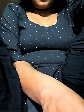 Snapshot of NEETU-89 chatting on March 2025 02:46:02 AM NEETU-89 online show from March 2025 02:46:02 AM