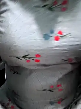 NEETU-89 online show from November 2025 03:39:02 AM