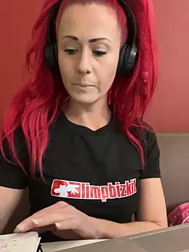 SweetSolez online show from October 2025 01:57:02 PM