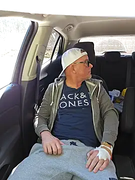 xxJANI2xx online show from March 2025 12:06:02 PM