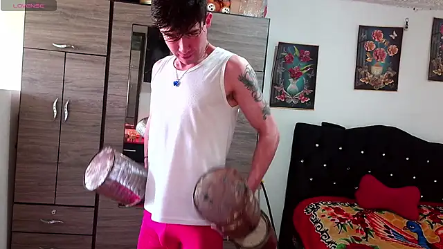 Snapshot of samael1107 chatting on April 2026 03:17:01 PM samael1107 online show from April 2026 03:17:01 PM