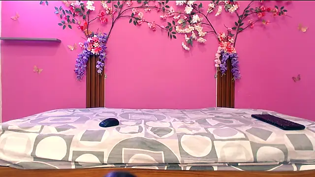 analdeepalejandra18 online show from November 2025 07:14:02 PM