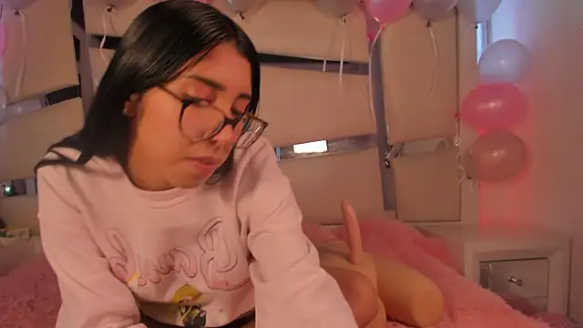 Snapshot of Mis__lola chatting on October 2025 09:04:01 PM Mis  lola online show from October 2025 09:04:01 PM