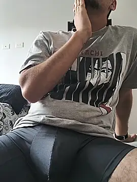 Snapshot of Cam_Sorrento chatting on April 2026 03:57:01 PM Cam Sorrento online show from April 2026 03:57:01 PM