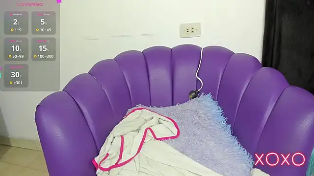 Kala Alia online show from November 2025 07:39:02 PM