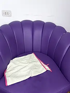 Kala Alia online show from December 2025 08:03:01 PM