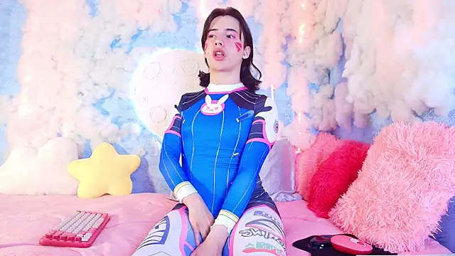 Angel shiny online show from December 2025 03:18:01 AM