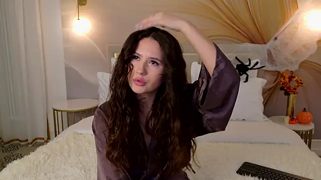 milaleoneli online show from October 2025 03:01:02 PM