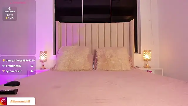 Aliison Smith online show from December 2025 03:11:05 AM