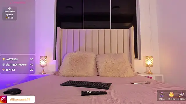 Aliison Smith online show from December 2025 04:25:02 AM