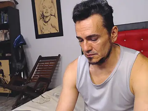 theroomboy online show from January 2026 02:37:01 AM