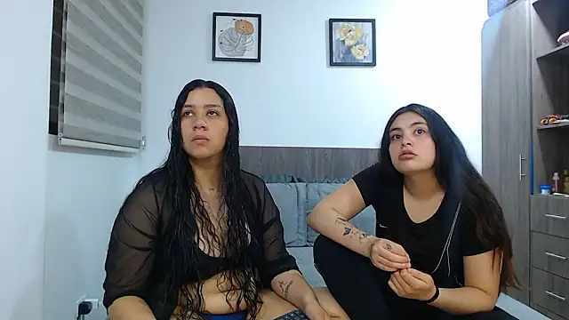 Snapshot of Scarlett_Jazmin chatting on March 2026 02:04:02 AM Scarlett Jazmin online show from March 2026 02:04:02 AM