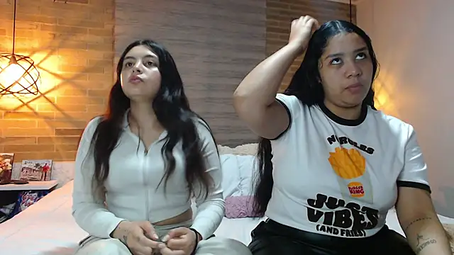 Snapshot of Scarlett_Jazmin chatting on December 2025 08:49:02 AM Scarlett Jazmin online show from December 2025 08:49:02 AM