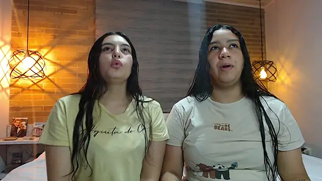 Snapshot of Scarlett_Jazmin chatting on November 2025 09:53:01 AM Scarlett Jazmin online show from November 2025 09:53:01 AM