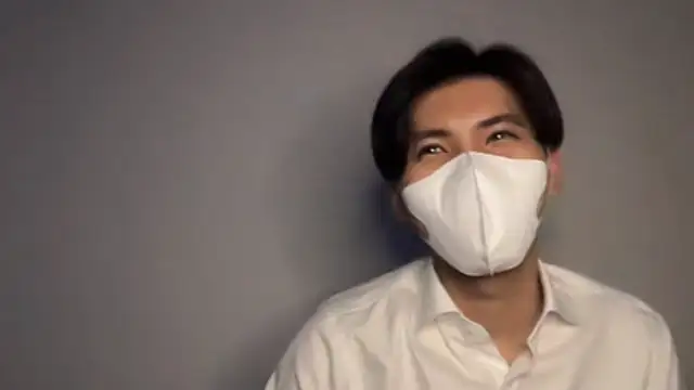 Lio kun online show from November 2025 01:11:01 PM