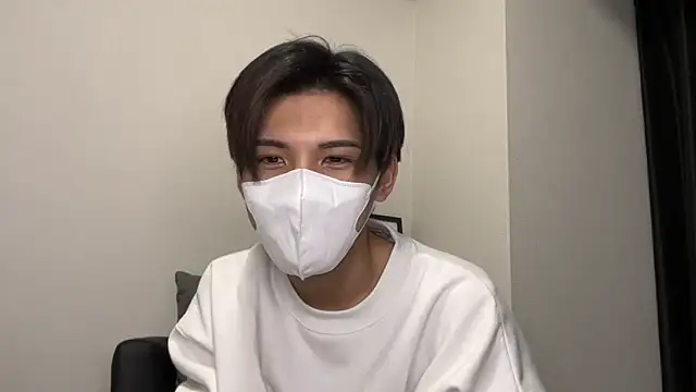 Lio kun online show from December 2024 12:06:02 PM