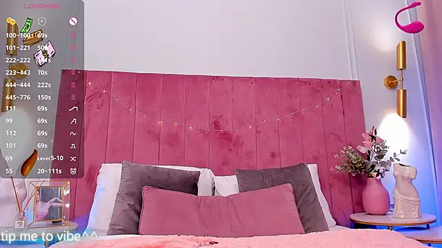 Mayzzie online show from March 2025 12:04:02 AM