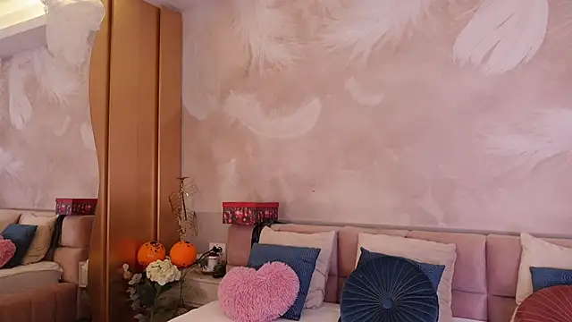 Snapshot of JullyBlair chatting on November 2025 05:11:01 AM JullyBlair online show from November 2025 05:11:01 AM