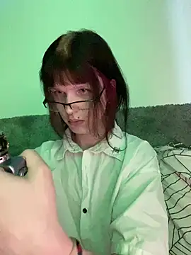 Snapshot of Kasaiq chatting on January 2025 02:50:01 PM Kasaiq online show from January 2025 02:50:01 PM