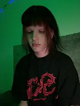 Snapshot of Kasaiq chatting on December 2024 03:12:01 PM Kasaiq online show from December 2024 03:12:01 PM