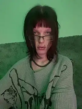 Snapshot of Kasaiq chatting on January 2025 04:28:02 PM Kasaiq online show from January 2025 04:28:02 PM