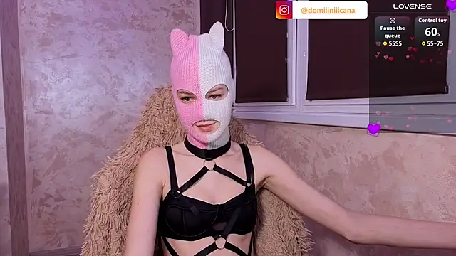 Domiiiniiicana online show from December 2025 09:42:01 PM