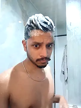 Snapshot of skinnyyyyyyyyy chatting on April 2026 03:44:01 AM skinnyyyyyyyyy online show from April 2026 03:44:01 AM