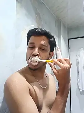 skinnyyyyyyyyy online show from July 2026 03:38:01 AM