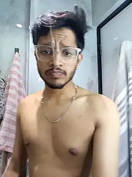 skinnyyyyyyyyy online show from November 2025 04:44:01 AM